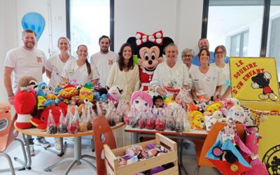 🎆Les forains de la foire Saint-Michel en visite au service de pédiatrie de l’hôpital Jacques Monod 🏥 Merci à eux !